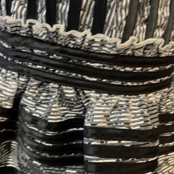 BCBGMaxAzria Black White Strapless Party Dress - Picture 7 of 14